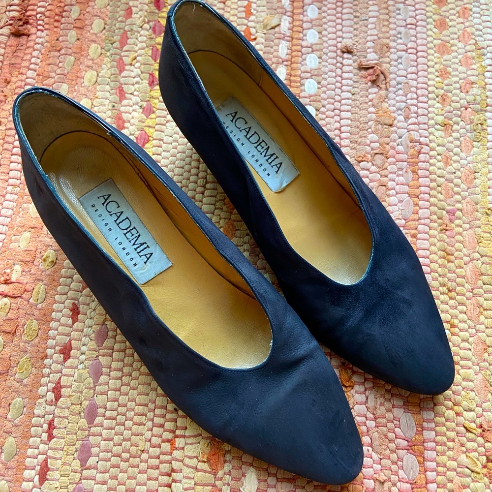 Vintage ACADEMIA Blue Suede Pumps